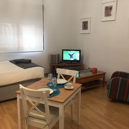 Pool And Garage Old Town Apartment มาลากา ภายนอก รูปภาพ